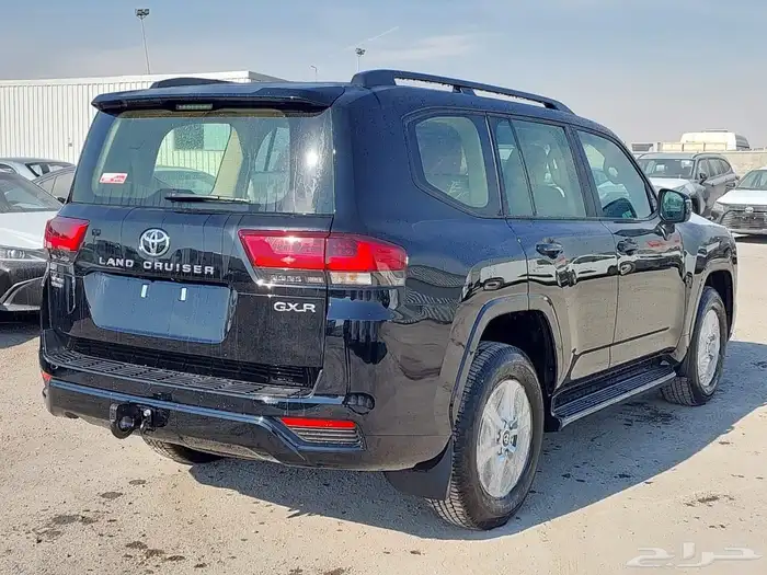 تويوتا لاندكروزر ديزل 2 موديل 2025 3