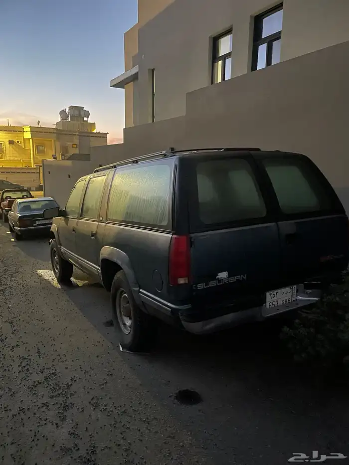 تم البيع جمس. G M C 1994 بلد داخلية جديدة 4