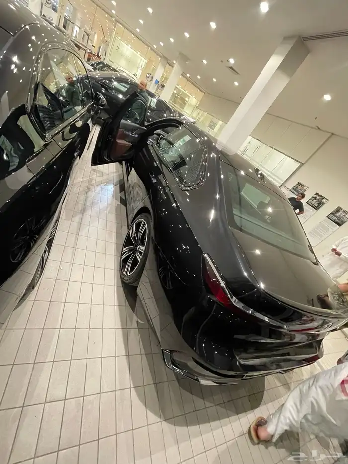 بي ام دبليو 735i BMW 2025 للايجار 6