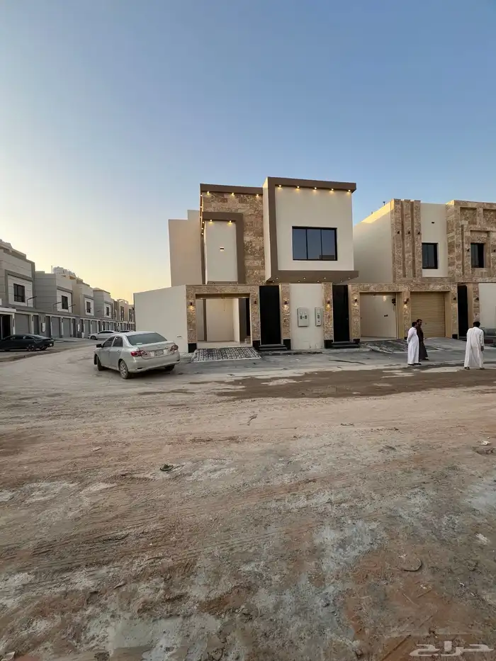 أدوار للبيع كل دور بصك في مخطط الراية الشفا 1