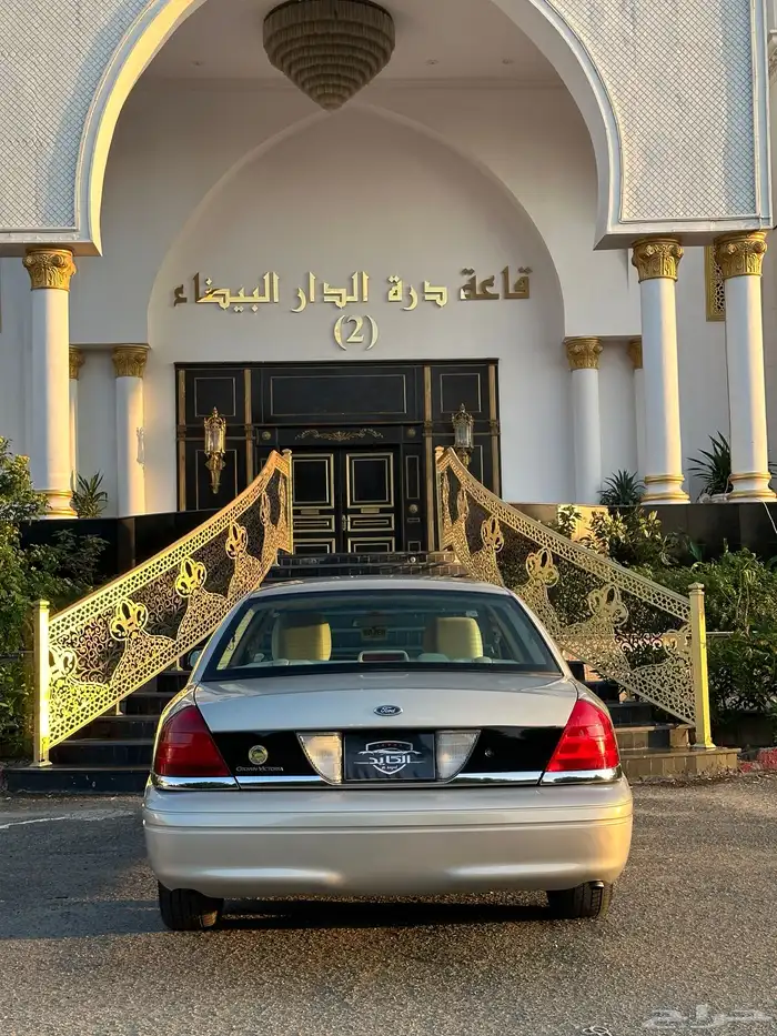 ( مباع ) فورد فكتوريا 2011 وكالة وارد الجزيرة 29