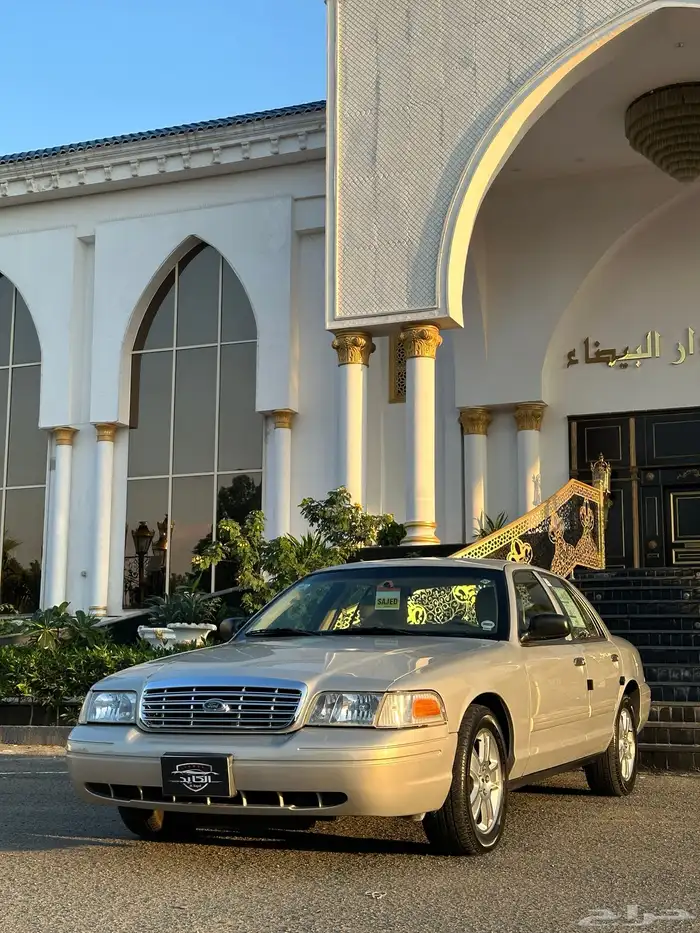 ( مباع ) فورد فكتوريا 2011 وكالة وارد الجزيرة 8