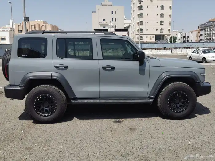 تانك 300 2023 ماشي 50 الف (تم البيع) 3