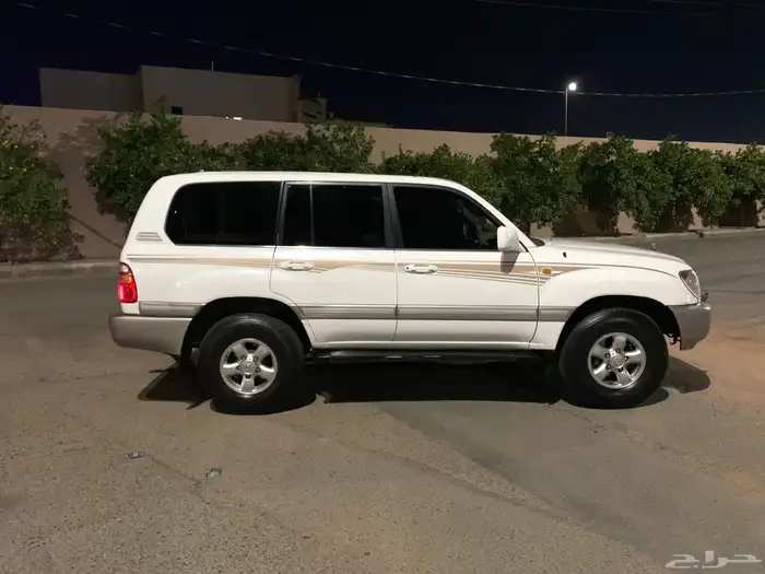 2001 VXR لاندكروزر 1