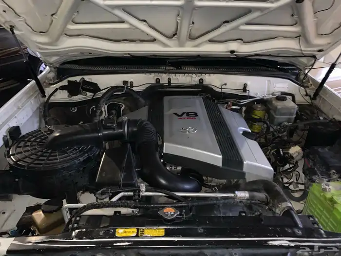 2001 VXR لاندكروزر 9