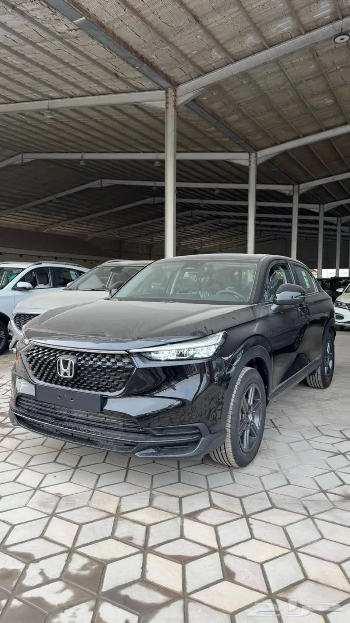 Honda HRV LX هوندا اتش ار في 2024 6