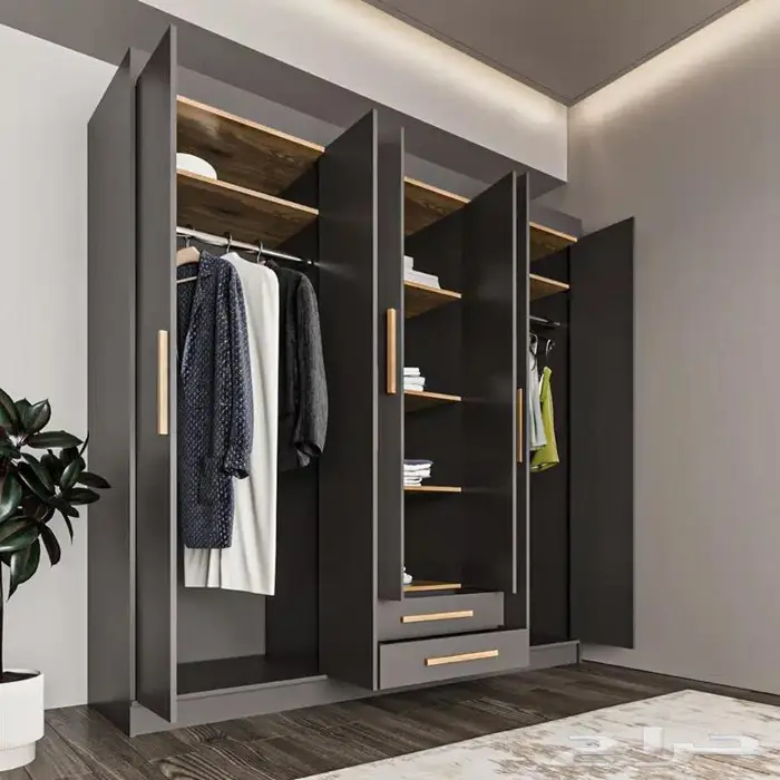 دولاب ملابس كبير وانيق تصميم فخم 3