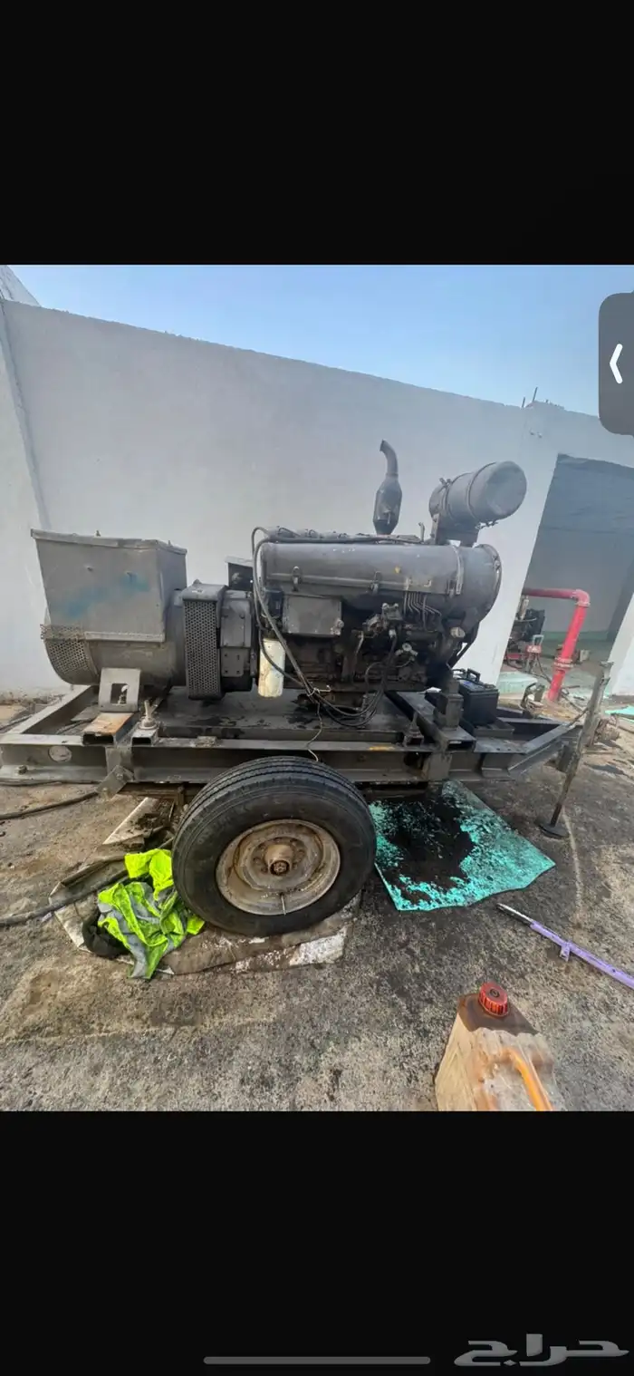 مولد متحرك على عجل بقوة 80 كيلو - 150 أمبير 2