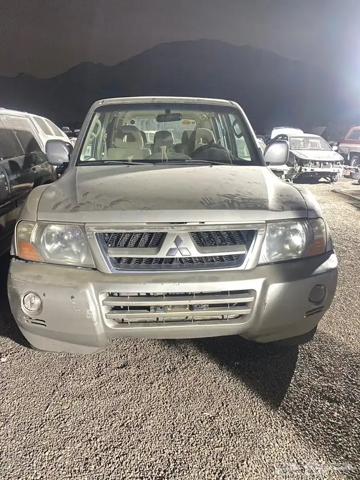 قطع غيار باجيرو 2006 0