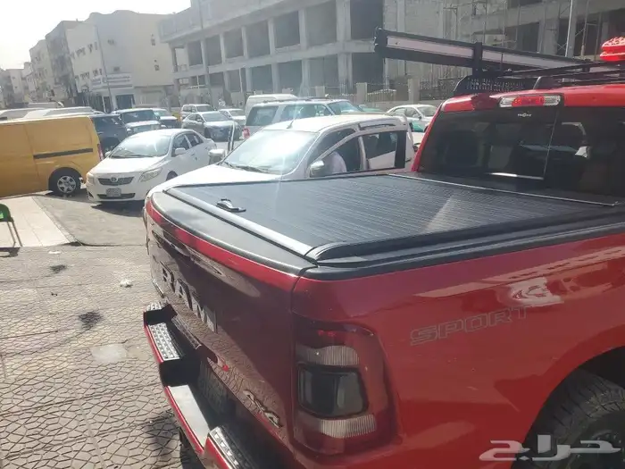 غطاء حوض دودج رام 2023 سحاب 4