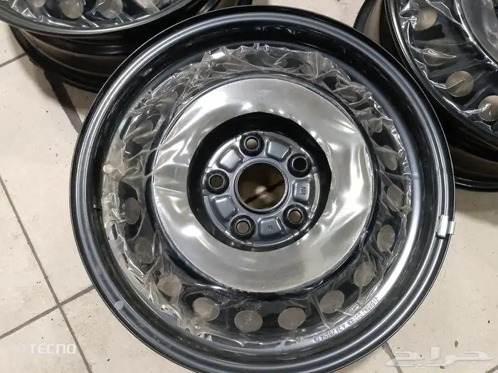 طقم طنوط كامري أصلي وكاله حق الموديل الجديد 4