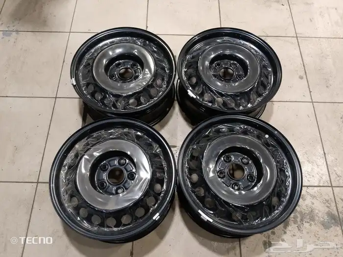 طقم طنوط كامري أصلي وكاله حق الموديل الجديد 0