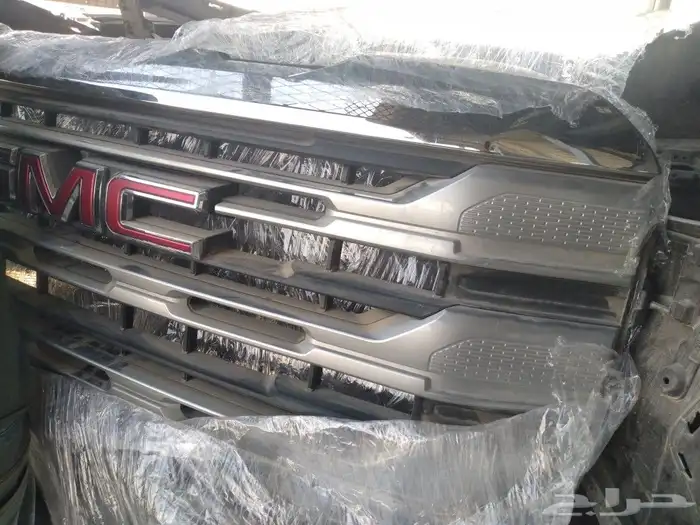 متوفر شمعات سيرا  يوكن  تاهو  اكس تي4  اسكاليد  ماليبو 5