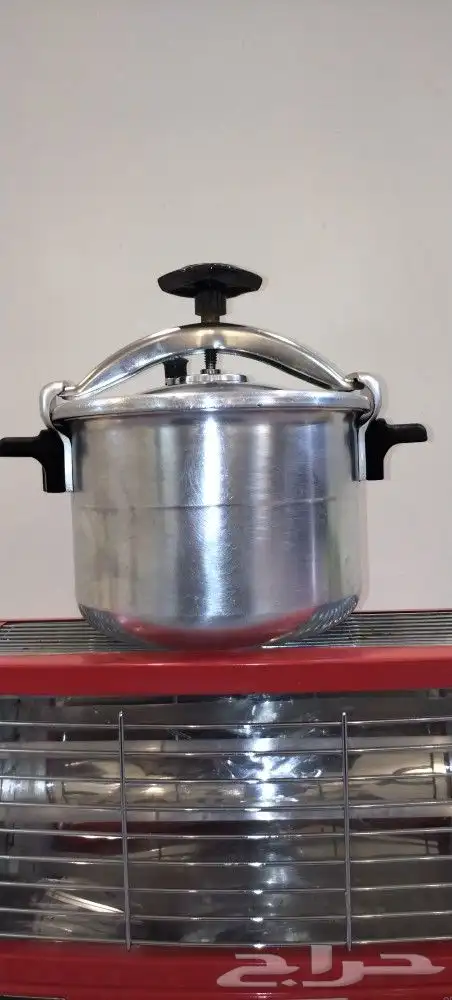 قدر صناعه روسي 6 لتر نظيف ومشروط 0