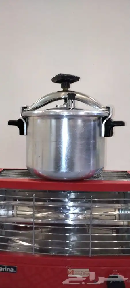 قدر صناعه روسي 6 لتر نظيف ومشروط 1