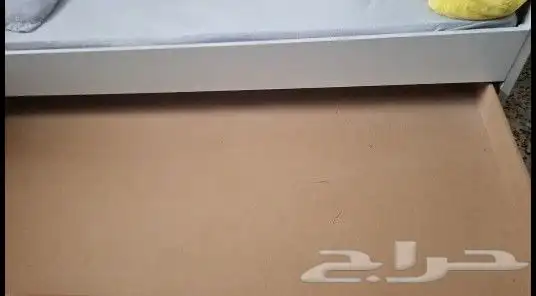 سرير بسريرين تحت سحب تفصيل لون ابيض طول مترين 3