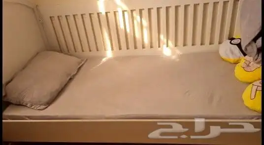 سرير بسريرين تحت سحب تفصيل لون ابيض طول مترين 0