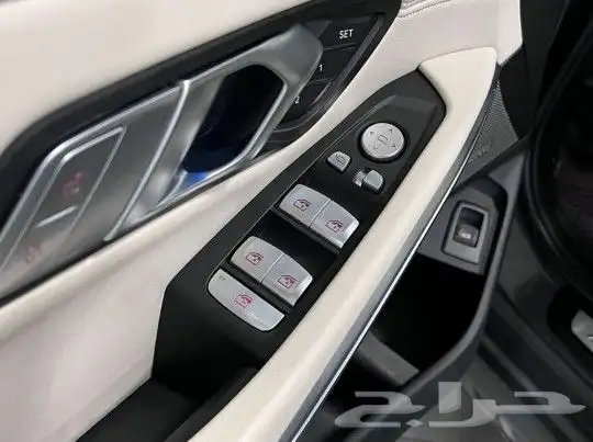 بي ام دبليو فئة ثالثة BMW 3 Series M340i XDrive موديل 2023 25
