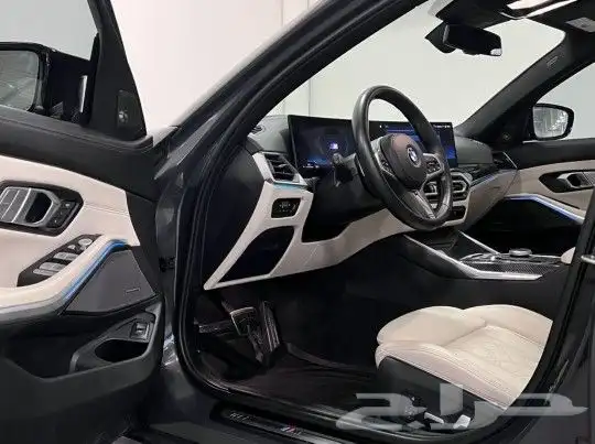 بي ام دبليو فئة ثالثة BMW 3 Series M340i XDrive موديل 2023 9