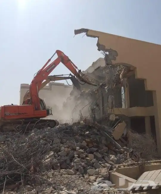 حفر وترحيل وهدم مباني 0