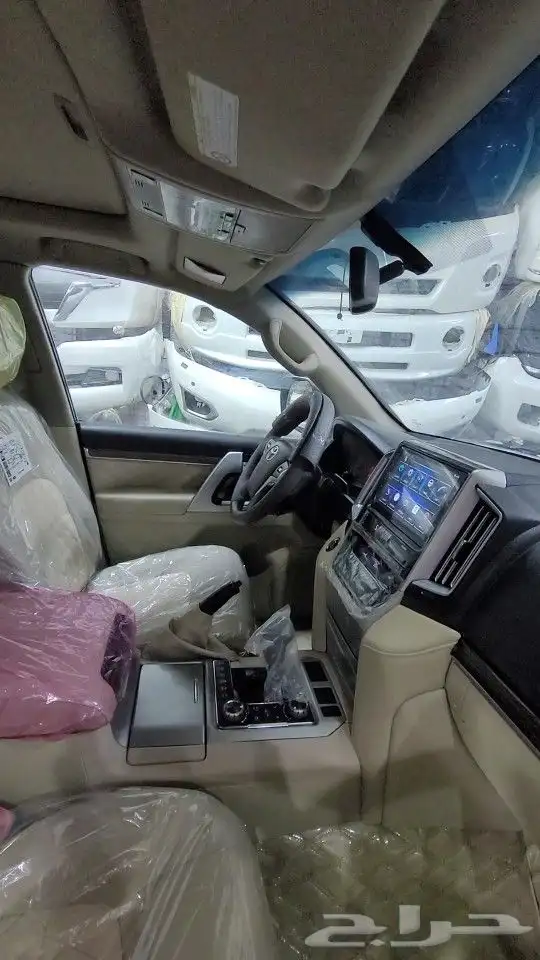 عرض خاص ترهيم وتعديل لند كروزر من مديل قديم الي 2021 12