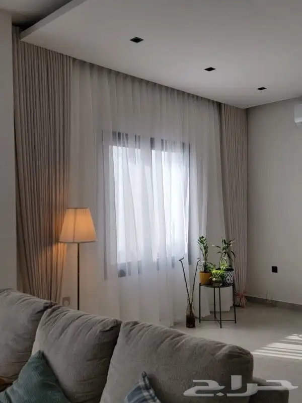 تفصيل جميع انواع الستائر وتنجيد جميع المديلات من الكنب 4