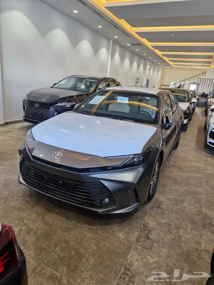 تيوتا كامري E بنزين 0