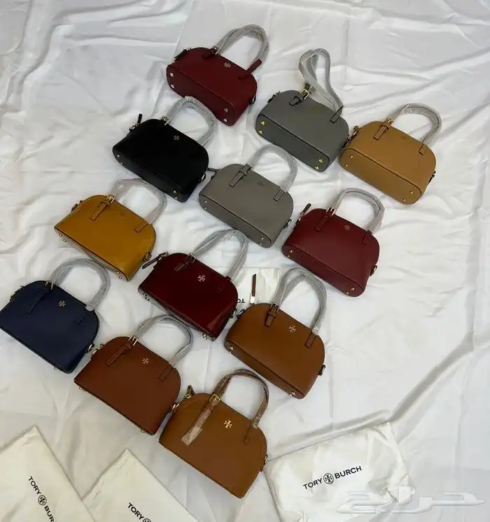 شنط ماركة الأكثر طلبا عروض الجمعة البيضاء  أي شنطة 190 ريال 17