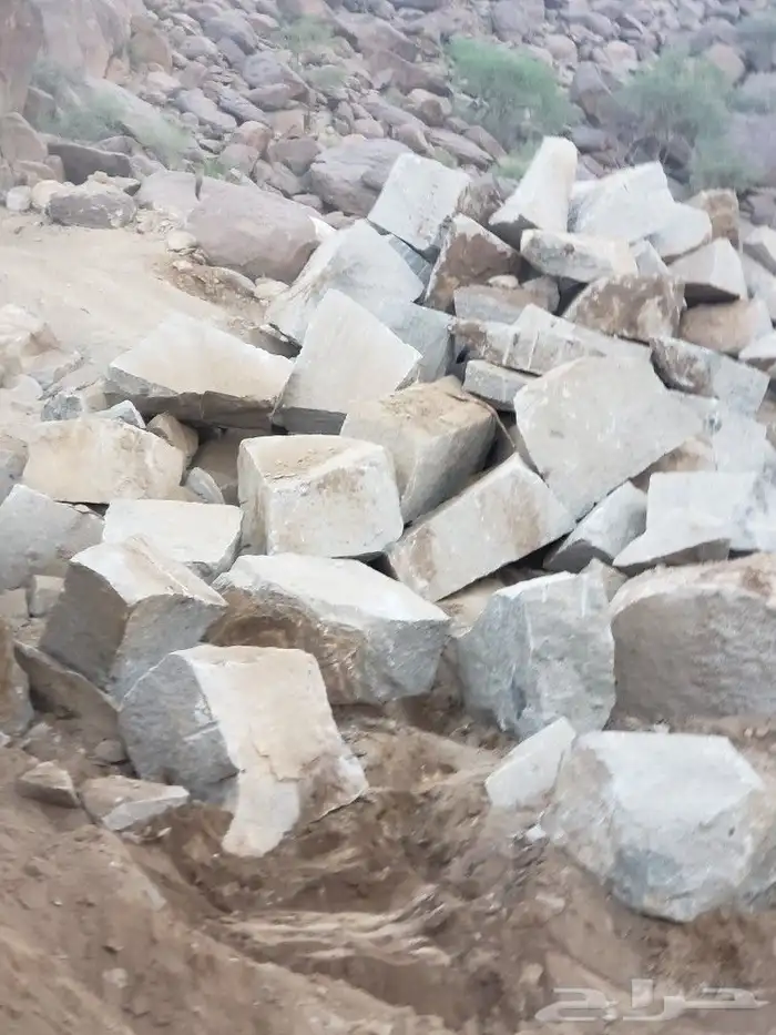 حجر قص ممتازه مره 0