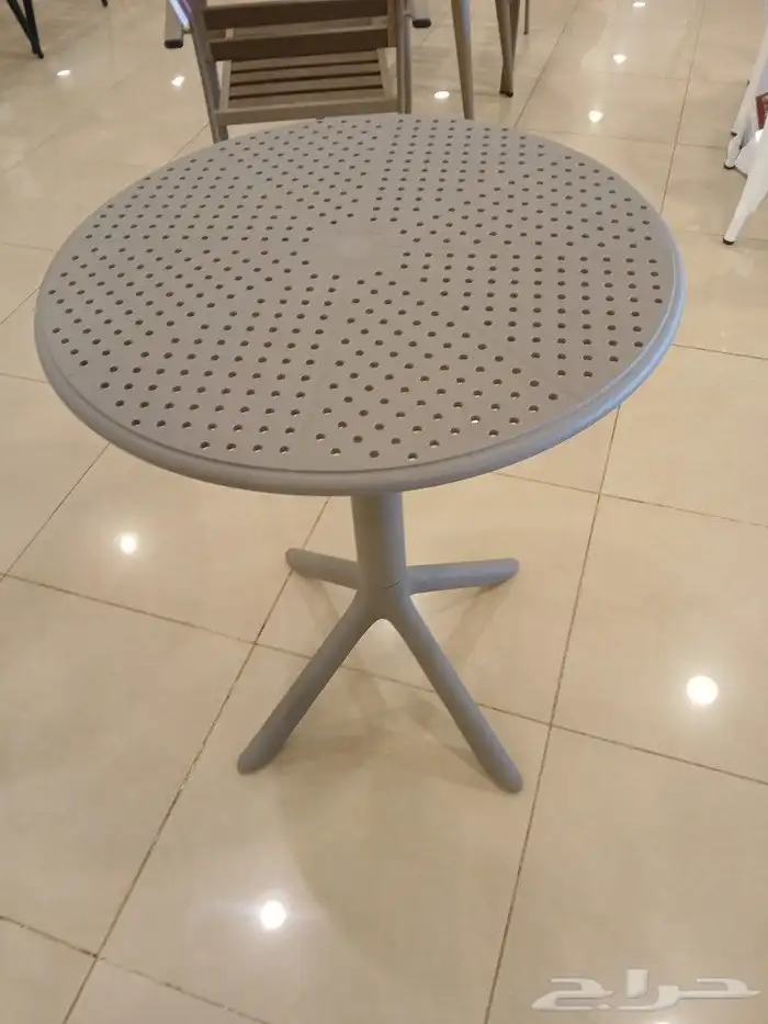 طاولات كافيهات ومطاعم 14