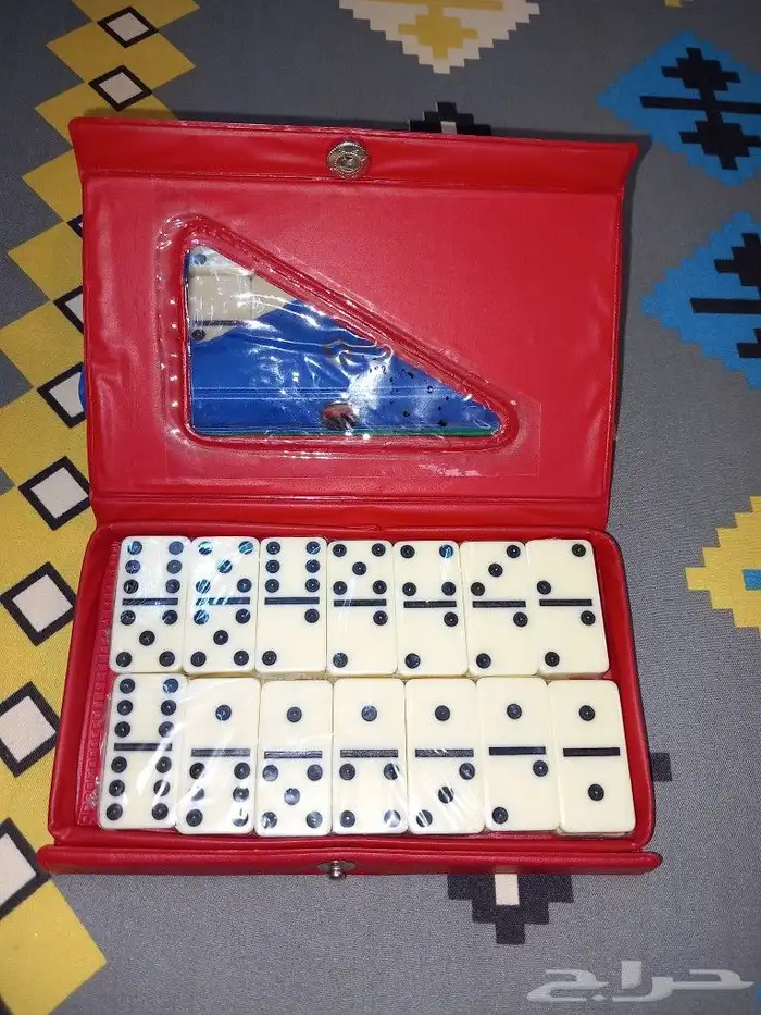 تم البيع غير متوفر احجار ضمنه قديمه تراثيه 0