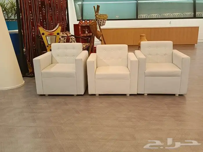 حفلات  ومناسبات  شاشات  اضاءة كنب كراسي  بوثات افتتاح محلات 2