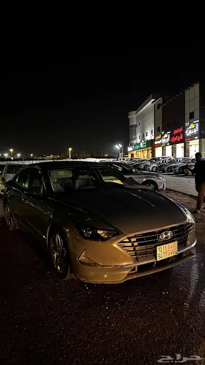 بدأت عروضنا لتأجير السيارات بمناسبة أخر السنة لليومي والشهر 5