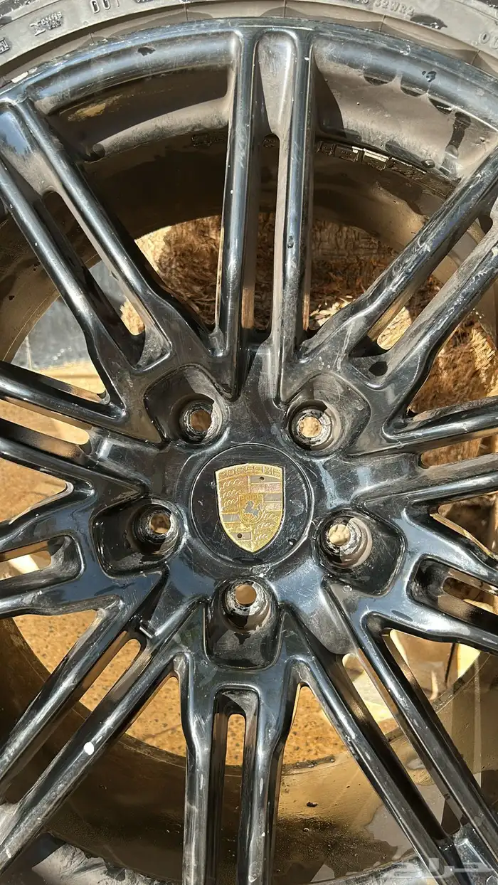 جنوط وكفرات بورش كايين سبايدر من 2012 10