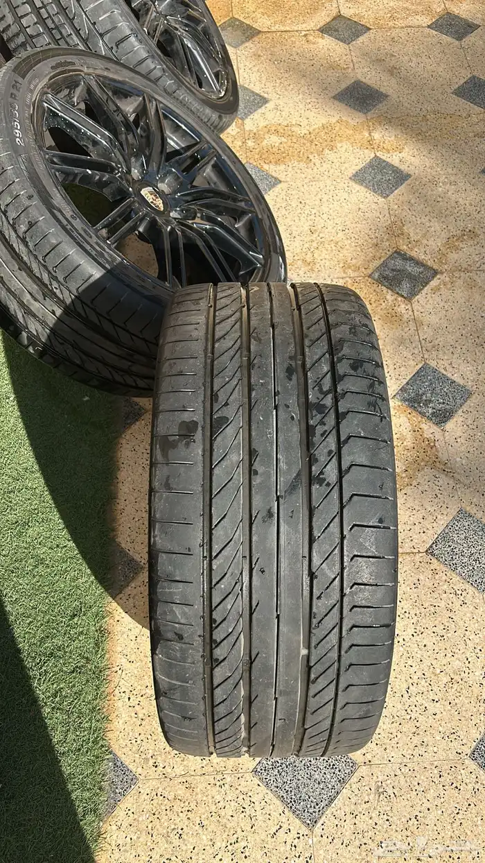 جنوط وكفرات بورش كايين سبايدر من 2012 12