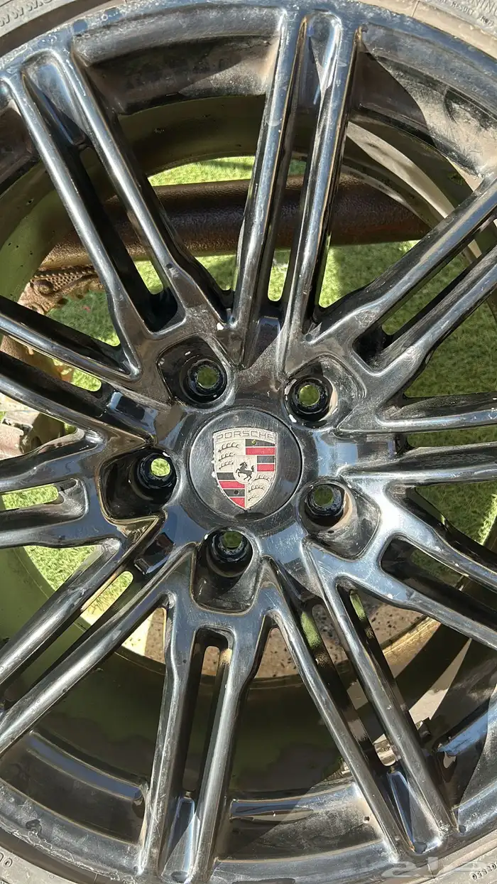 جنوط وكفرات بورش كايين سبايدر من 2012 11