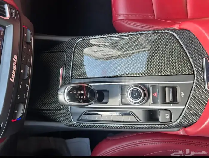 Maserati Levante مازيراتي ليفانتي 8