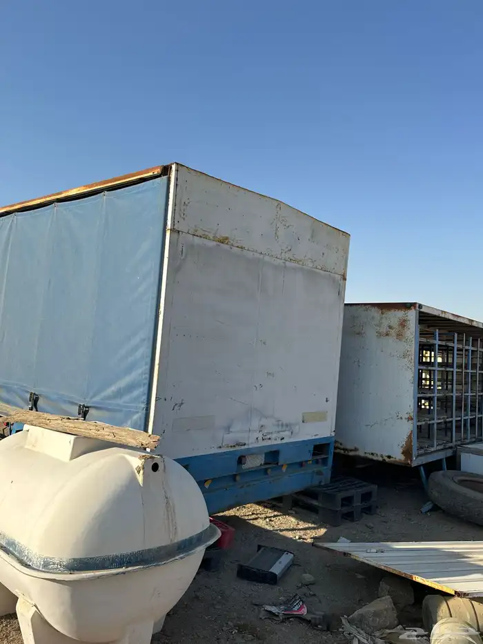 صندوق للبيع. 1