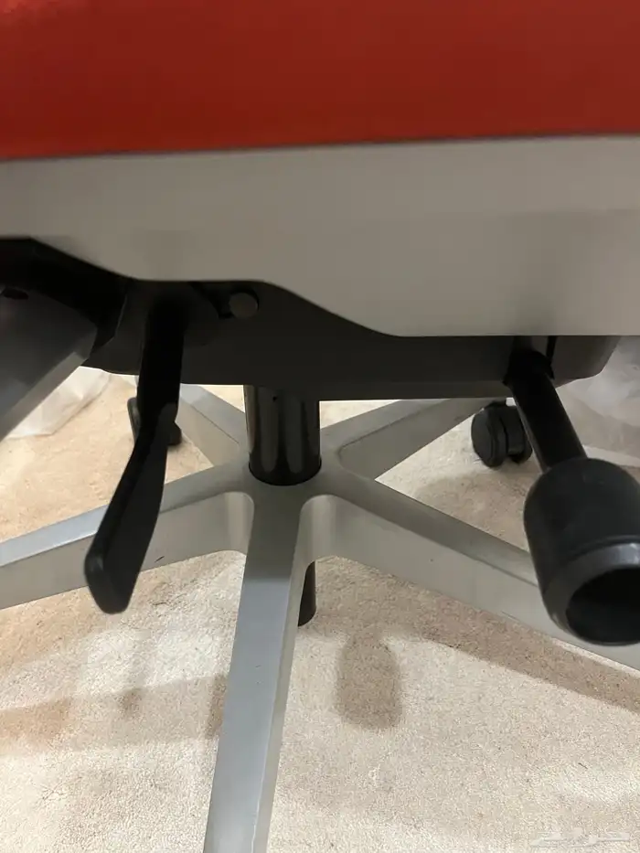 كرسي ستيل كيس steelcase amia سعر البيع 700 ريال 2