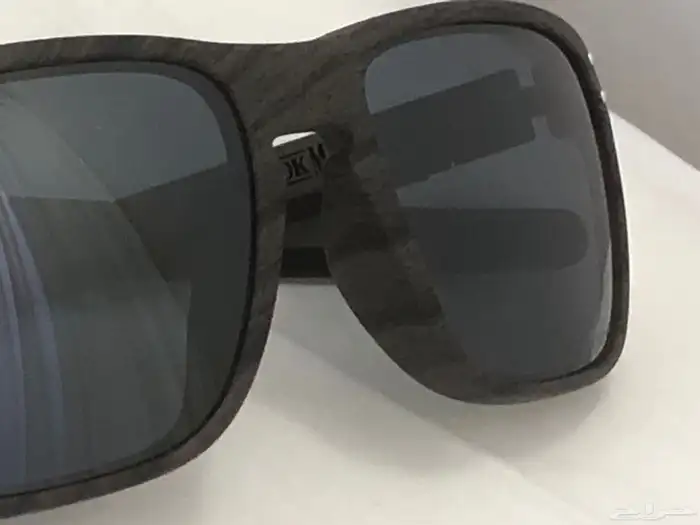 نظارة شمسية من OAKLEY الامريكية ( مباع ) 2