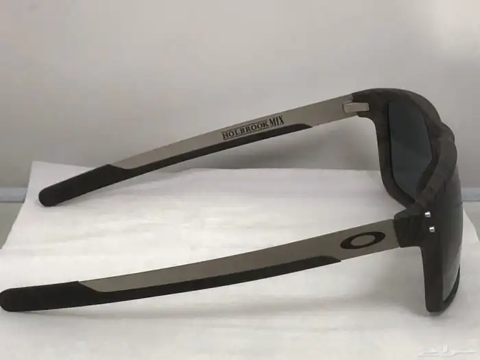 نظارة شمسية من OAKLEY الامريكية ( مباع ) 10
