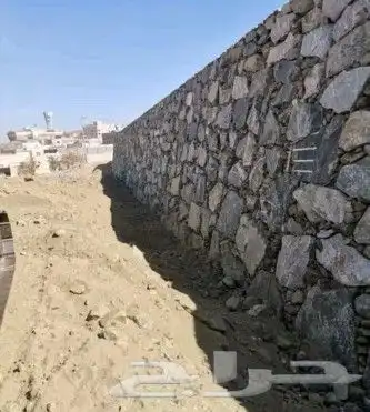 بنا حجر 1