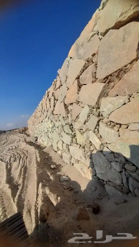 مقاول حجر طبيعي عام 2
