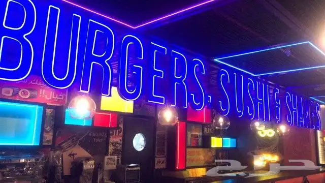 تصنيع لوحات نيون 1