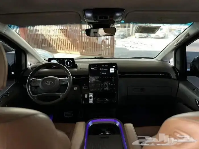 Hyundai staria vip 2023 10