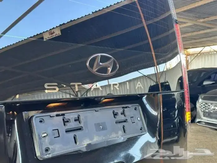 Hyundai staria vip 2023 1