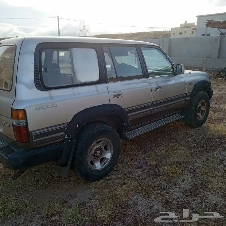 صالون 92 5