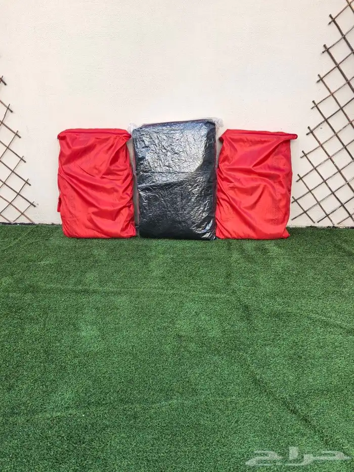 كراسي ارضيه مبطنه ومريحه قابله للطي مع مسند للذراع 9