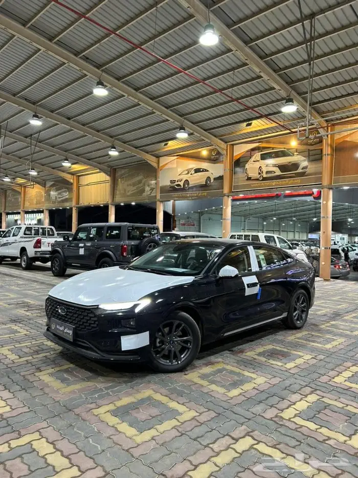 عرض خاص - فورد تورس ترند 2025 سعودى بطاقه جمركيه . 1