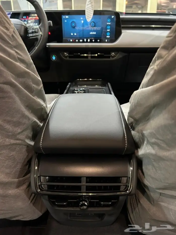 عرض خاص - فورد تورس ترند 2025 سعودى بطاقه جمركيه . 9